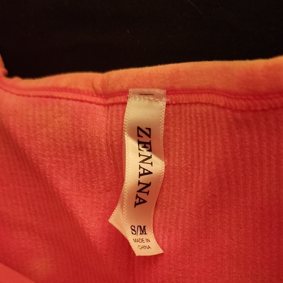 Pink Ribbed Crop Top - Picture 2 of 2